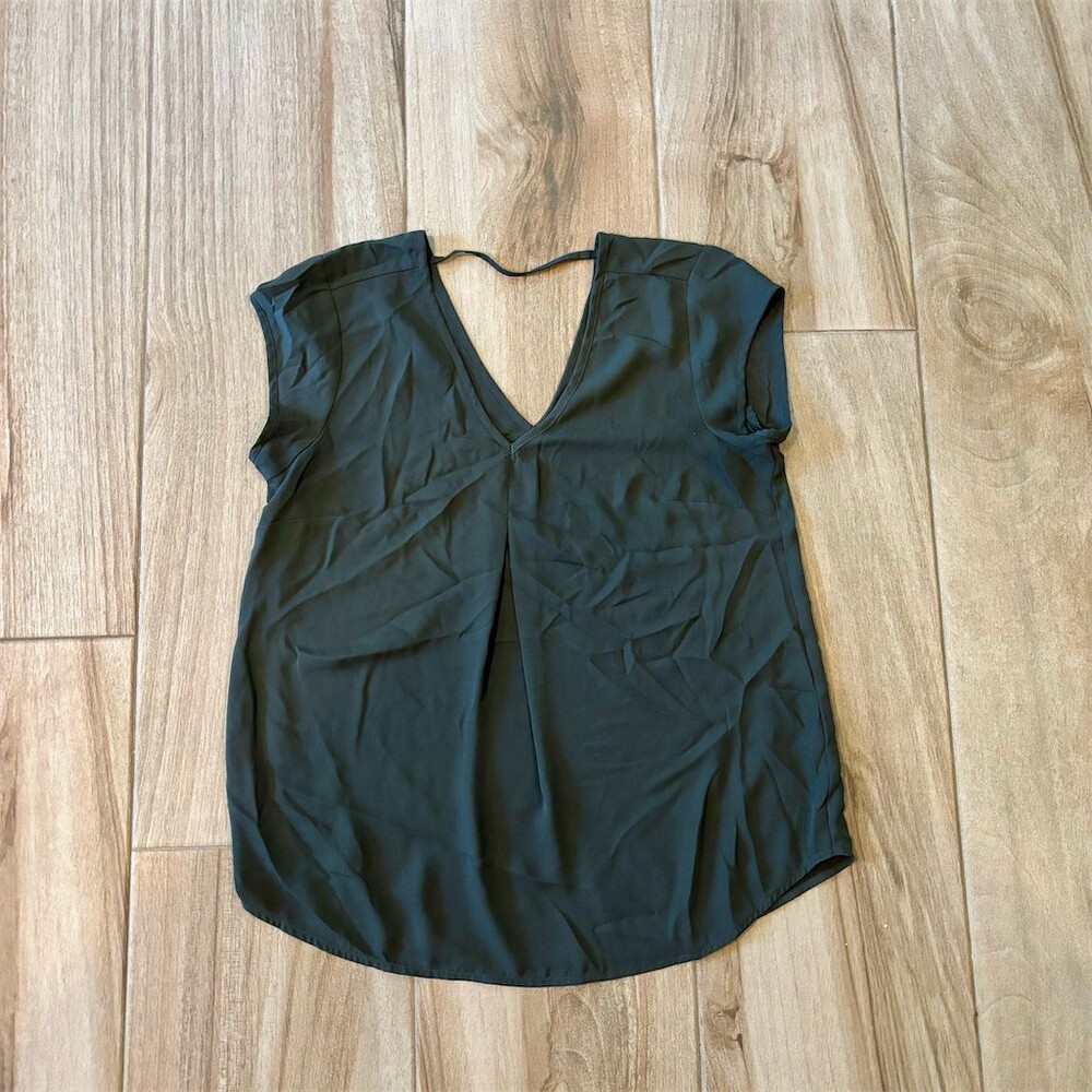 Halogen Blouse Womens Size S Black Double V-Neck Short Sleeve Pullover Top